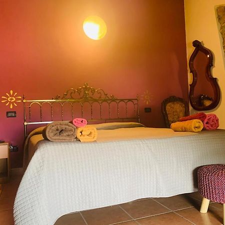 Agriturismo La Pace Villa Valeggio sul Mincio Bagian luar foto